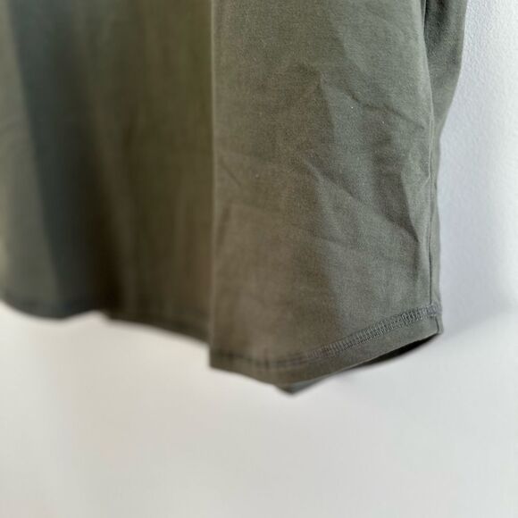 NWT Carhartt tee - Picture 5 of 7